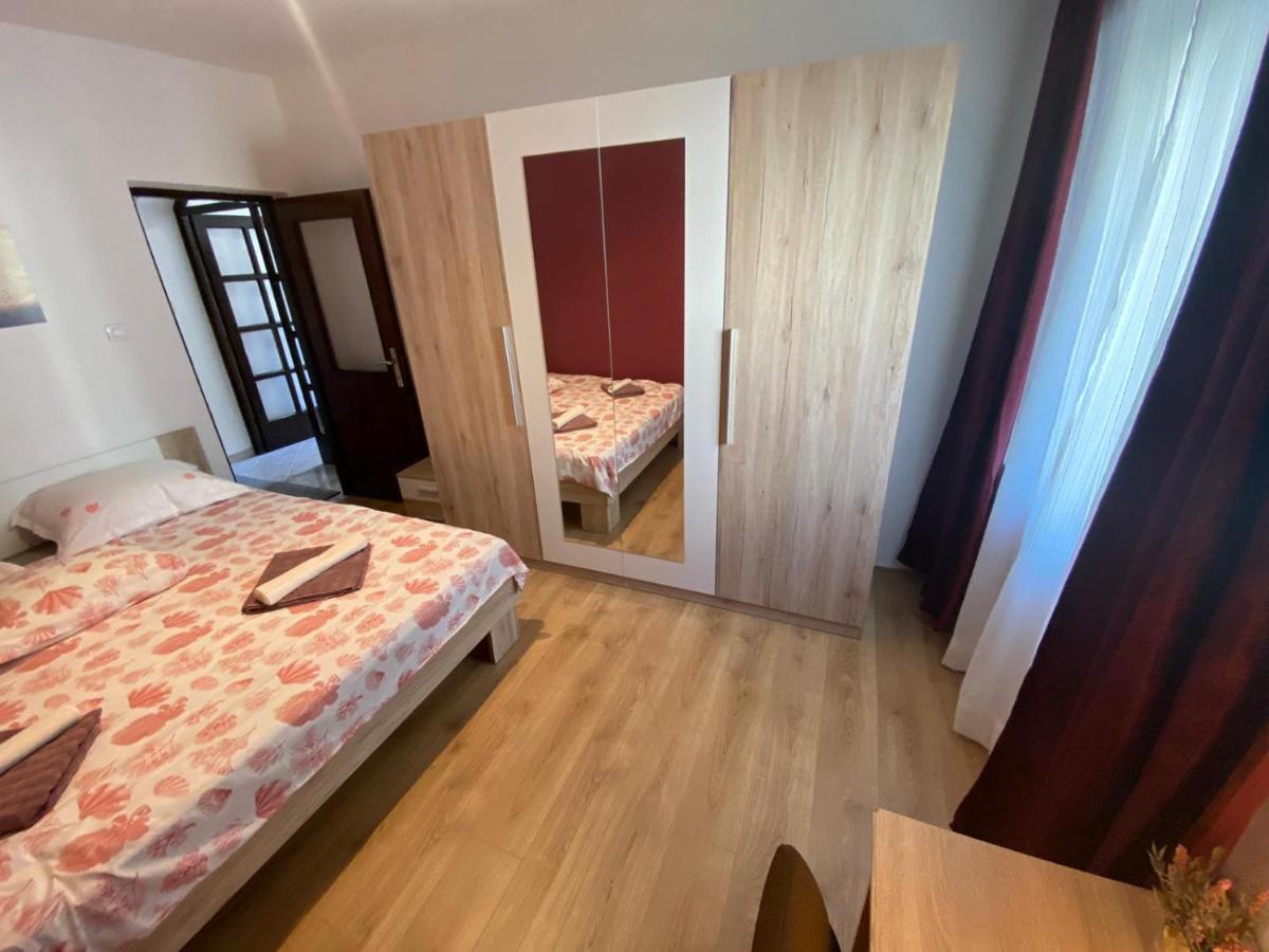 Apartment Dora ザダル エクステリア 写真