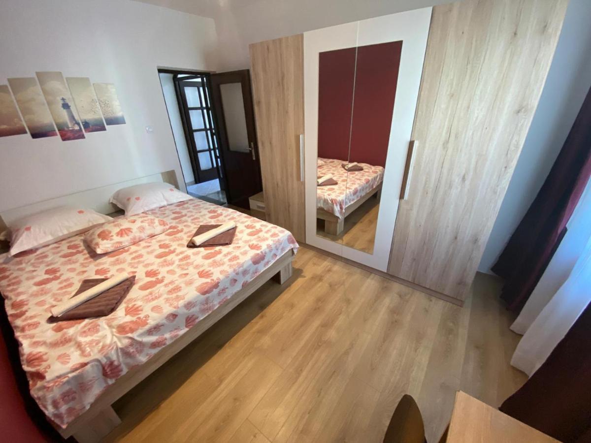 Apartment Dora ザダル エクステリア 写真